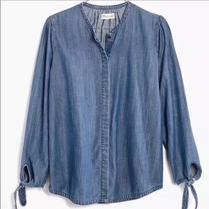 Madewell Denim Tie Sleeve shirt - woman’s large